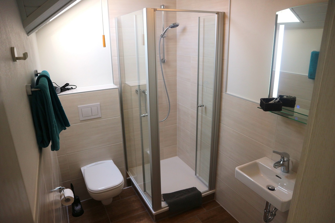 Gästezimmer Burgunder Suite - Weingut Knodt-Trossen